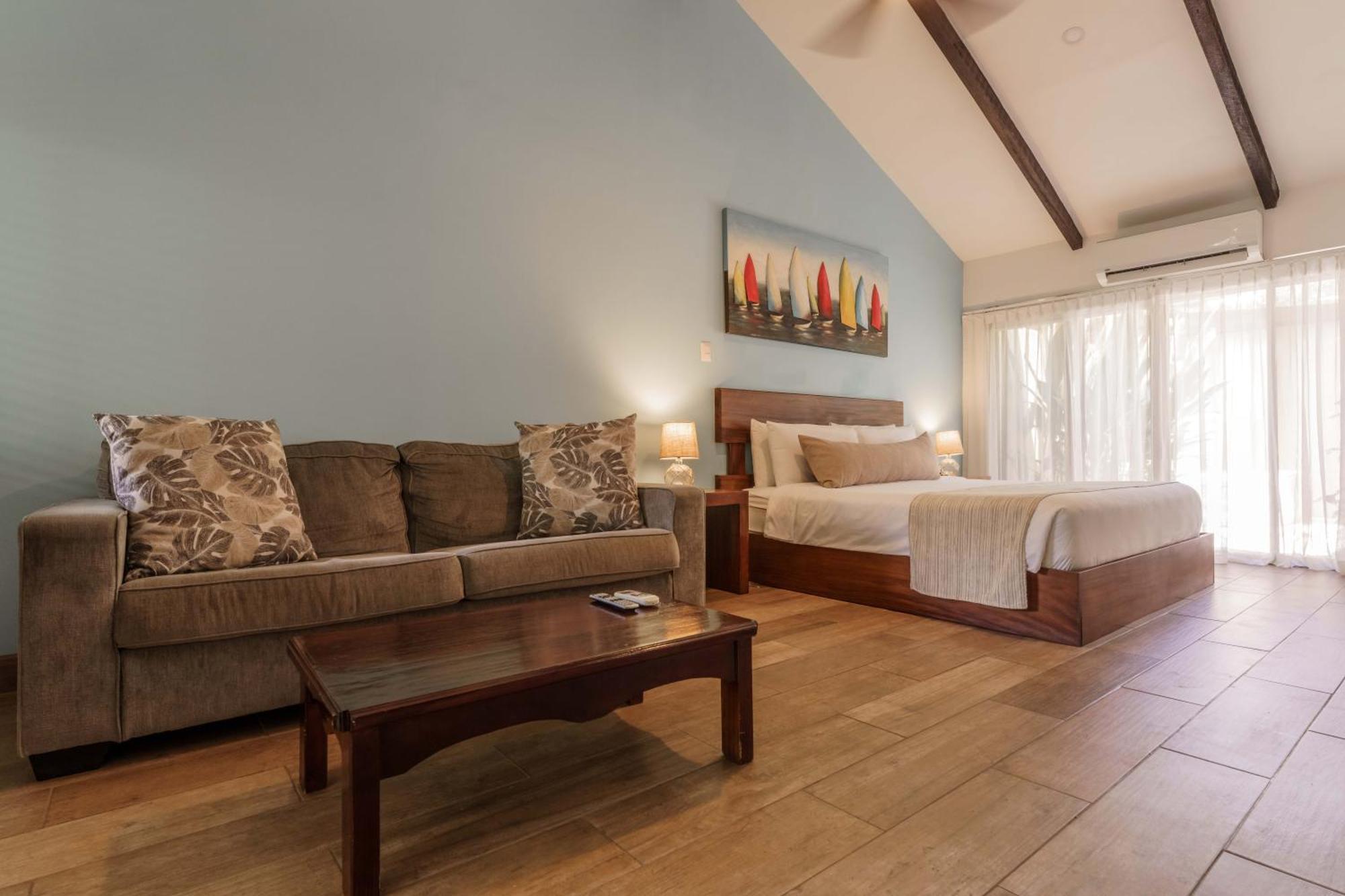 Bahia Del Sol Beach Front Boutique Hotel Potrero  Luaran gambar