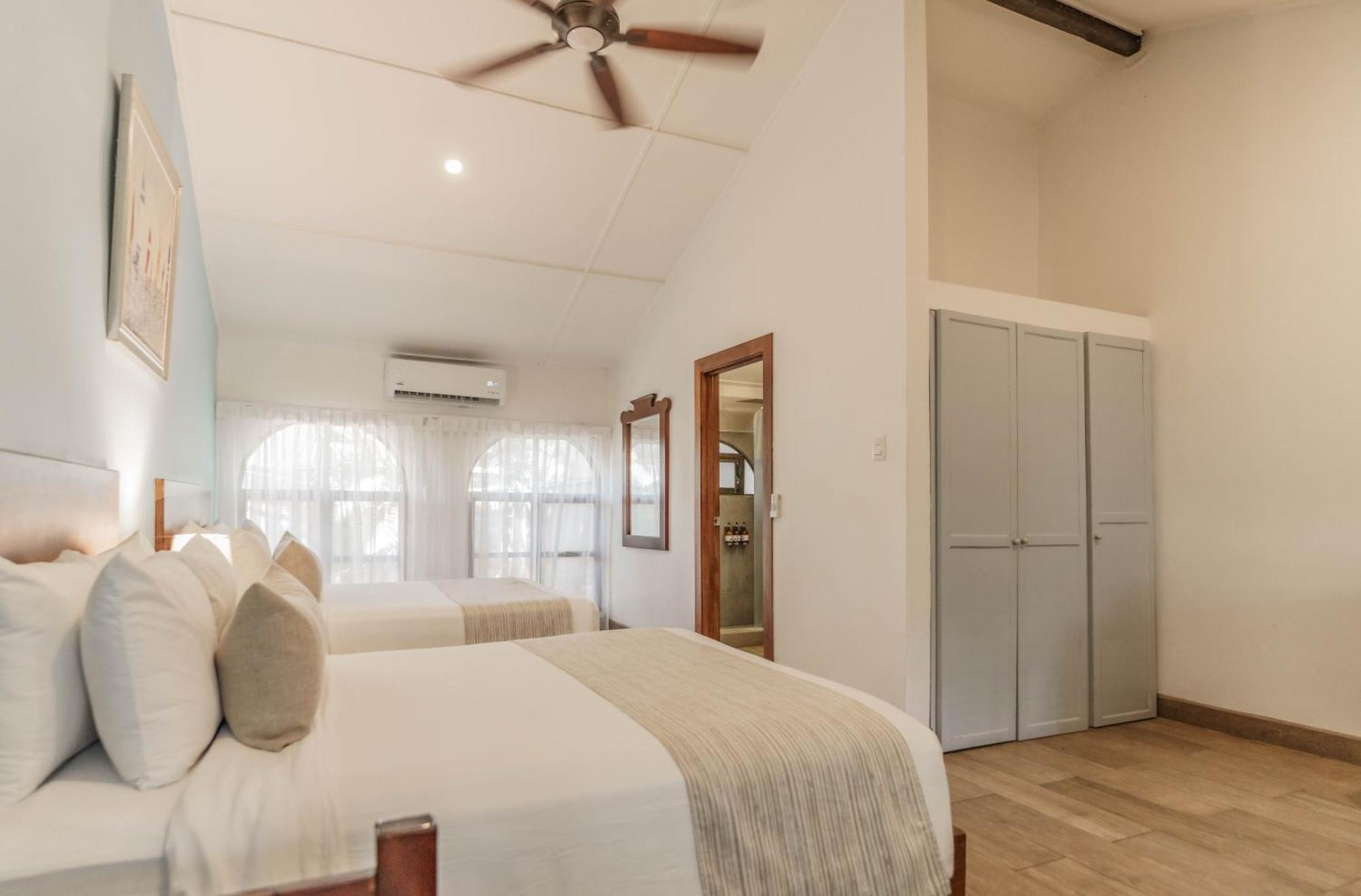 Bahia Del Sol Beach Front Boutique Hotel Potrero  Luaran gambar