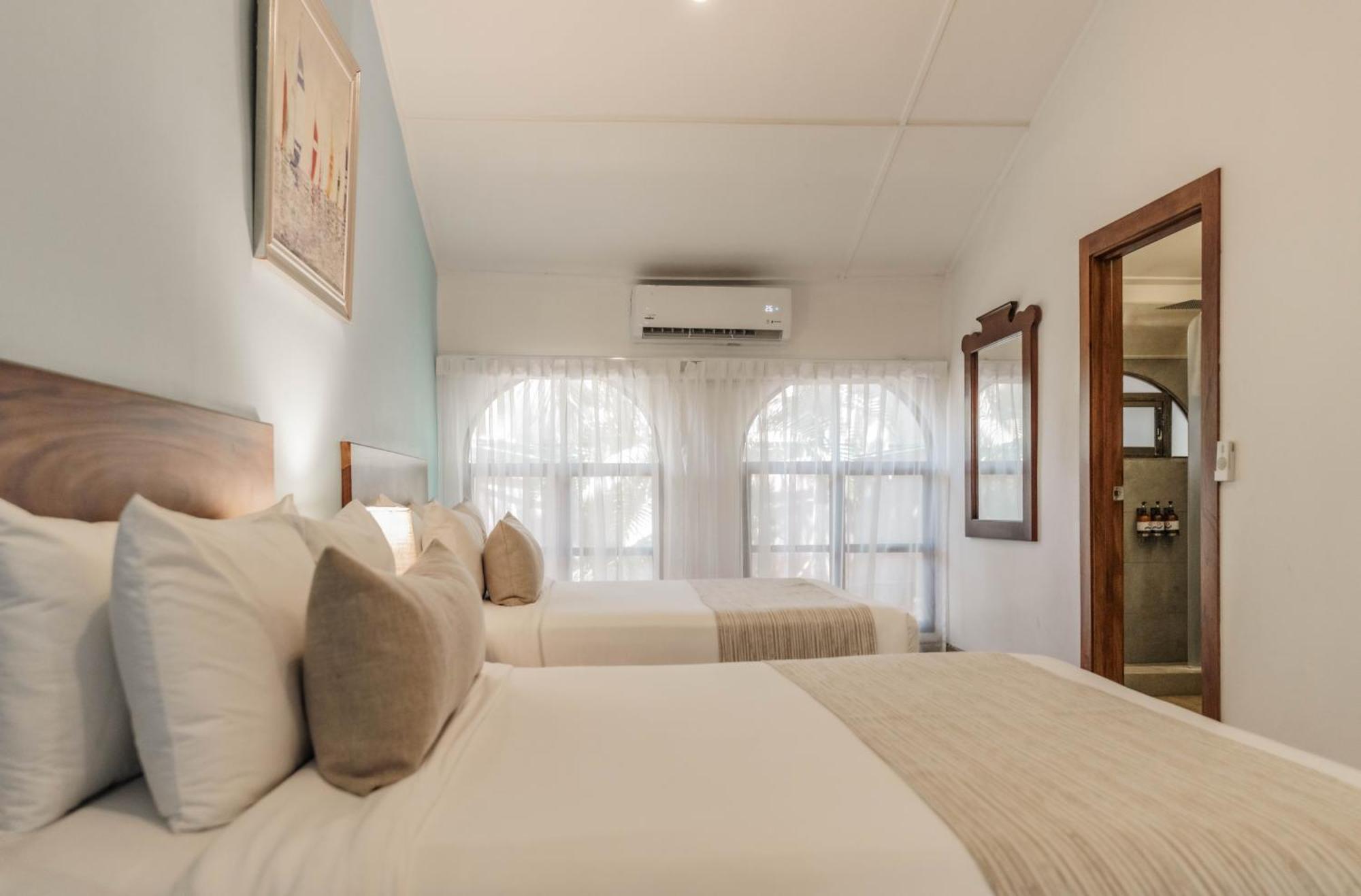 Bahia Del Sol Beach Front Boutique Hotel Potrero  Luaran gambar